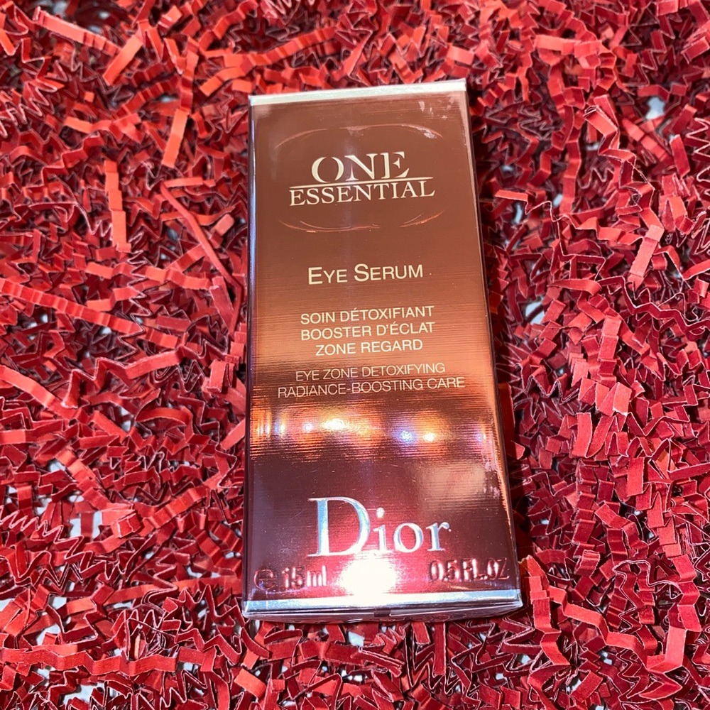 Dior One a Essential Eye Serum .5 oz new in box